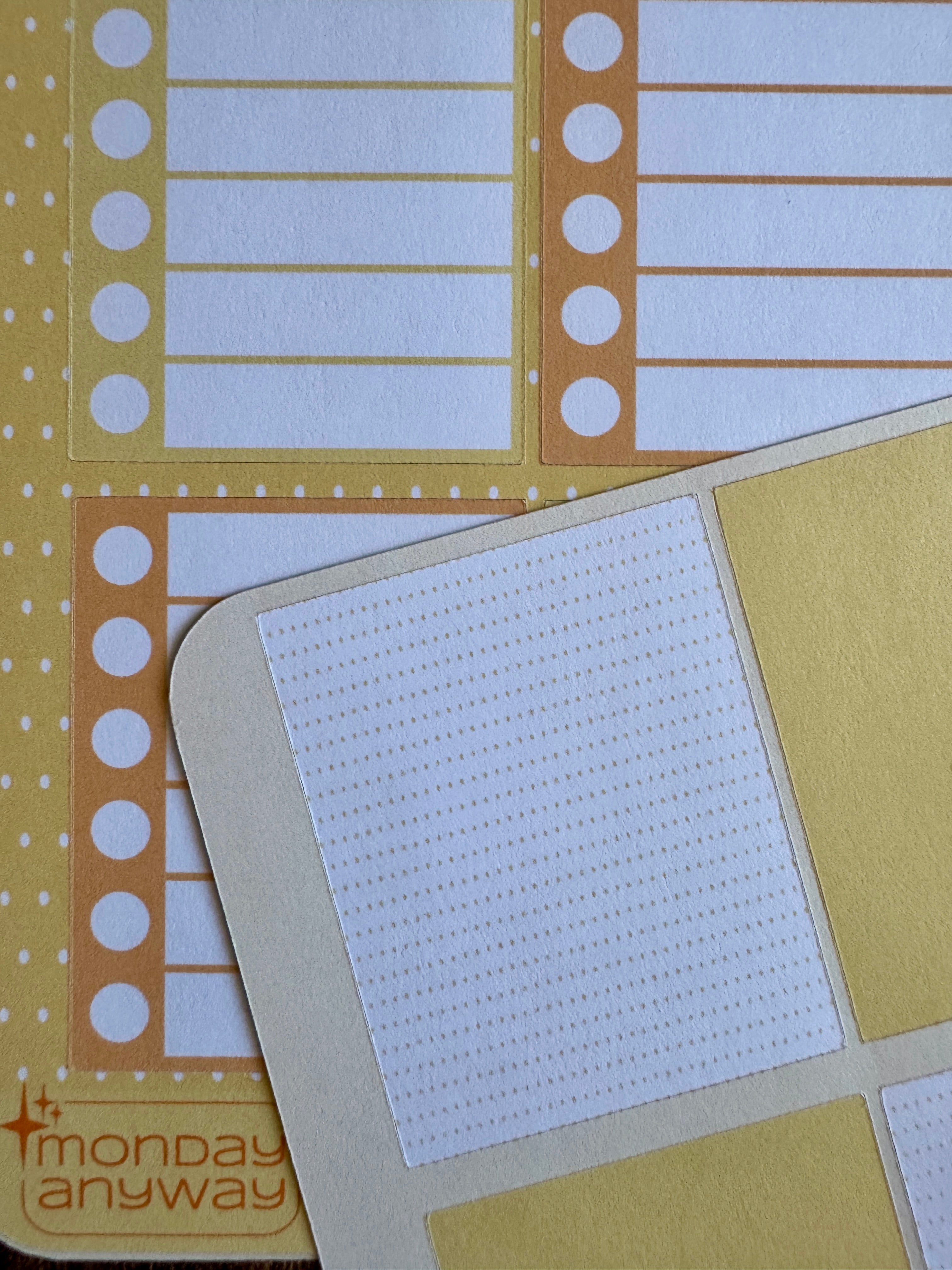 Yellow Dots Weekly Kit